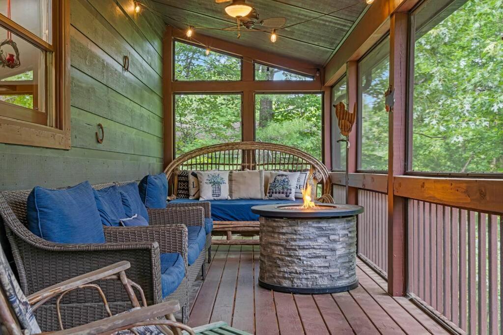 Lakeside Retreat Hot Tub Fishing Hiking Эллиджей Экстерьер фото